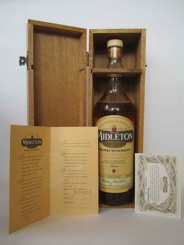 Midleton Very Rare 1999 for Irish Whiskey Forum.jpg